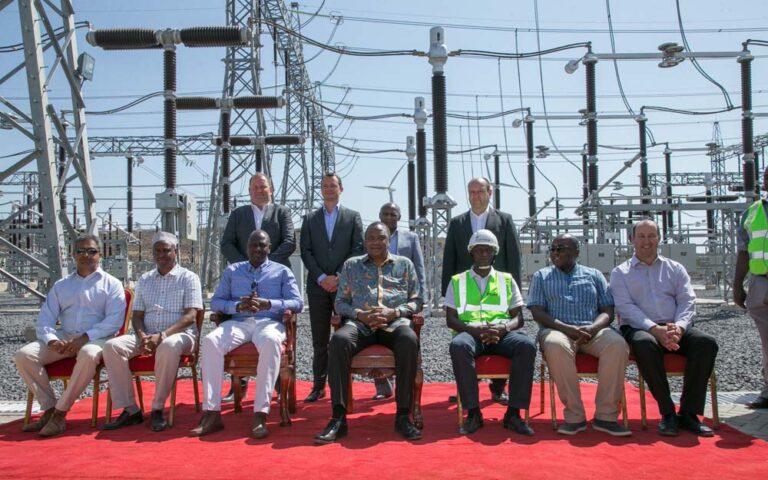 H.E President Uhuru Kenyatta Officially Inaugurates the Wind Farm